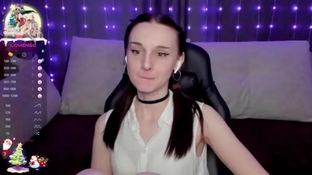 Image 10 of angel_runa Stream on Chaturbate on 13 months ago