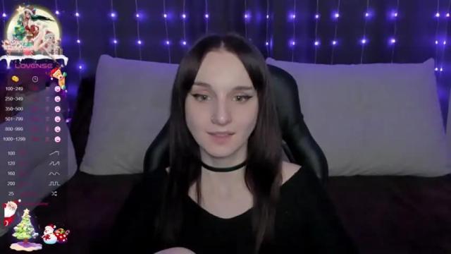 Image 12 of angel_runa Stream on Chaturbate on 13 months ago