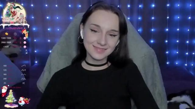 Image 3 of angel_runa Stream on Chaturbate on 12 months ago