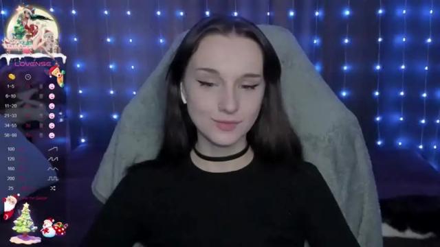 Image 7 of angel_runa Stream on Chaturbate on 12 months ago