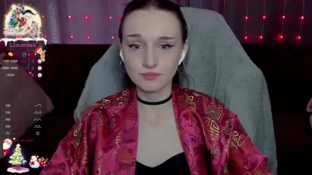 Image 6 of angel_runa Stream on Chaturbate on 12 months ago