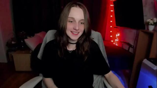 Image 2 of angel_runa Stream on Chaturbate on 6 months ago