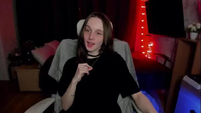 Image 3 of angel_runa Stream on Chaturbate on 6 months ago