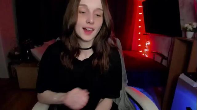 Image 8 of angel_runa Stream on Chaturbate on 6 months ago