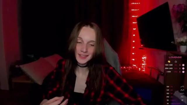 Image 2 of angel_runa Stream on Chaturbate on 4 months ago