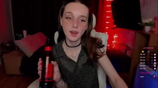 Image 4 of angel_runa Stream on Chaturbate on 4 months ago