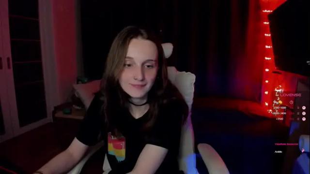 Image 3 of angel_runa Stream on Chaturbate on 4 months ago