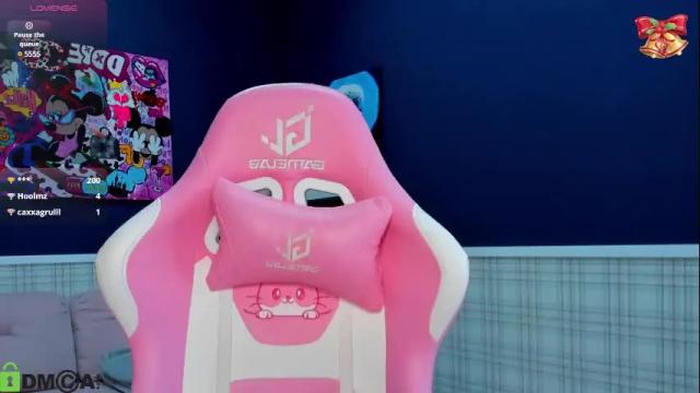 Image 2 of angel_sapphire_ Stream on Chaturbate on 1 month ago