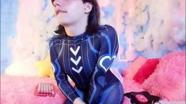 Image 4 of angel_shiny Stream on Chaturbate on 2 months ago