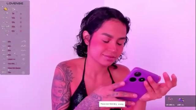 Image 3 of angel_smile18 Stream on Chaturbate on 29 days ago