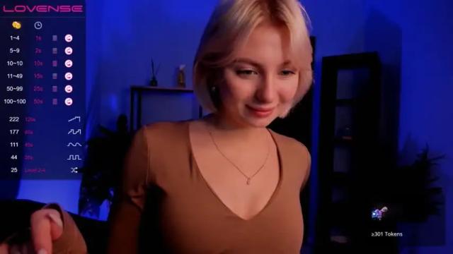 Image 3 of angel_sunset Stream on Chaturbate on 20 months ago