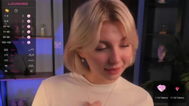 Image 12 of angel_sunset Stream on Chaturbate on 20 months ago
