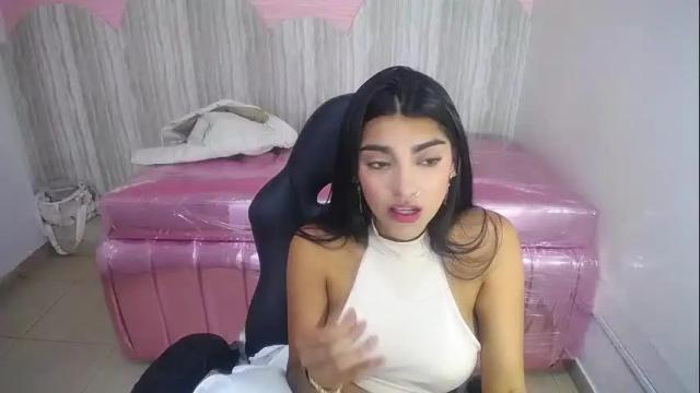 Image 2 of angel_thych Stream on Chaturbate on 6 days ago