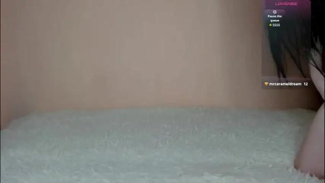 Image 3 of angel_wavee Stream on Chaturbate on 1 month ago