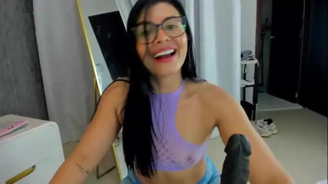 Image 6 of angela_lia_ Stream on Chaturbate on 2 months ago