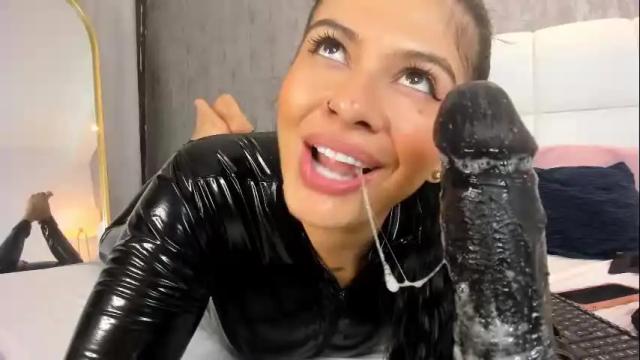 Image 12 of angela_lia_ Stream on Chaturbate on 1 month ago