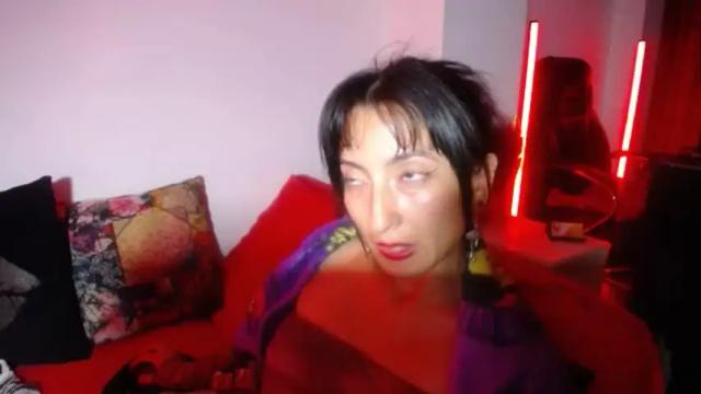 Image 2 of angela_mis Stream on Chaturbate on 19 days ago