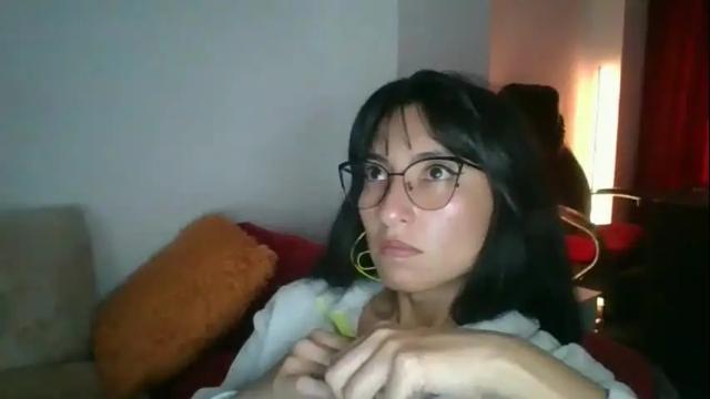 Image 4 of angela_mis Stream on Chaturbate on 29 days ago