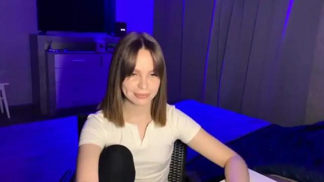 Thumbnail 2, angela_russo's Stream at Chaturbate, 18 months ago