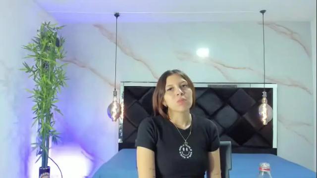 Image 3 of angelaa_cute Stream on Chaturbate on 2 months ago