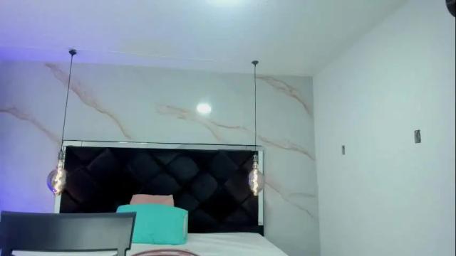 Image 4 of angelaa_cute Stream on Chaturbate on 1 month ago