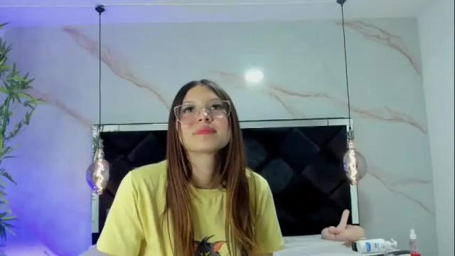 Image 11 of angelaa_cute Stream on Chaturbate on 1 month ago