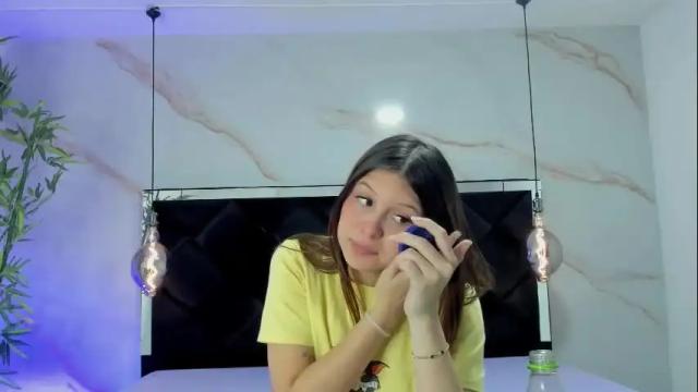 Thumbnail 2, angelaa_cute's Stream at Chaturbate, 1 month ago