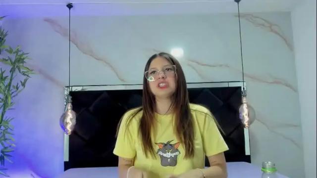 Image 7 of angelaa_cute Stream on Chaturbate on 1 month ago