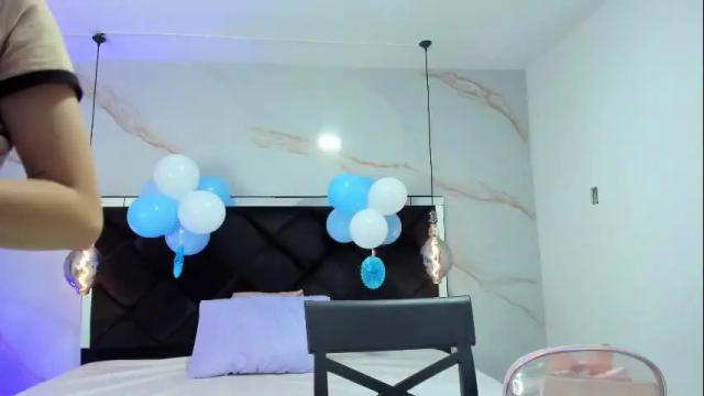 Image 2 of angelaa_cute Stream on Chaturbate on 28 days ago