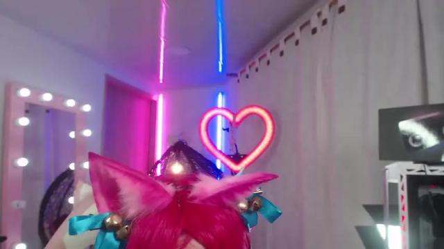 Image 6 of angelacianuro_2 Stream on Chaturbate on 14 months ago