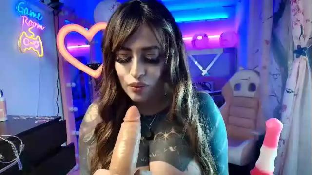Image 7 of angelacianuro_2 Stream on Chaturbate on 2 months ago