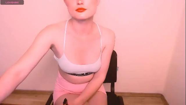 Image 3 of angelalice_ Stream on Chaturbate on 1 month ago