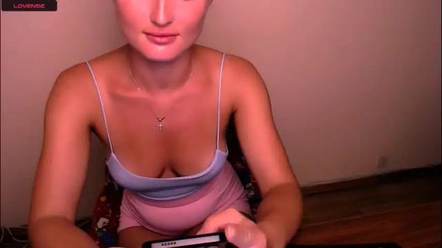 Image 10 of angelalice_ Stream on Chaturbate on 2 months ago