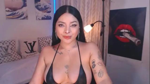 Image 6 of angelamorena Stream on Chaturbate on 21 days ago