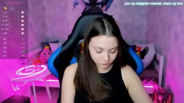 Thumbnail 3, angelawalton's Stream at Chaturbate, 14 months ago