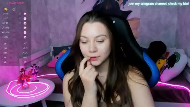 Image 12 of angelawalton Stream on Chaturbate on 14 months ago