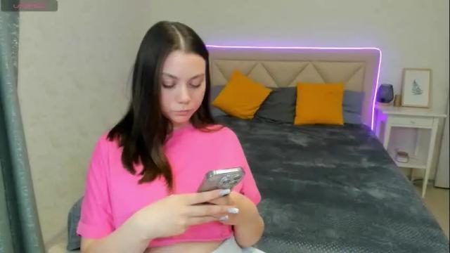 Image 6 of angelawalton Stream on Chaturbate on 1 month ago