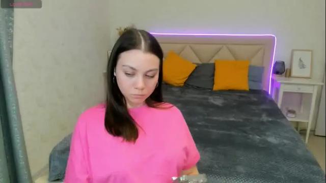Image 8 of angelawalton Stream on Chaturbate on 1 month ago