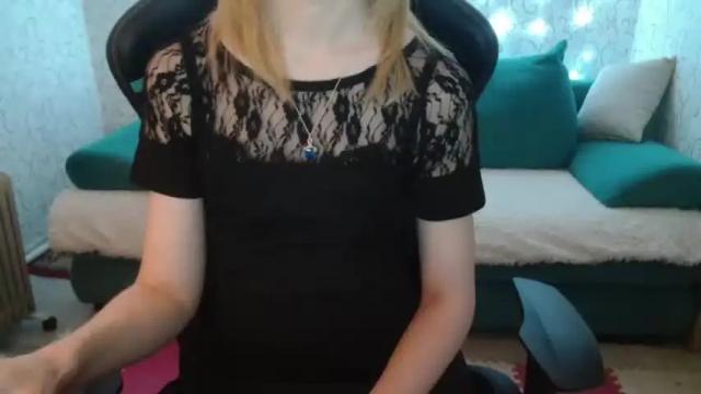 Image 12 of angelcarly32 Stream on Chaturbate on 13 months ago