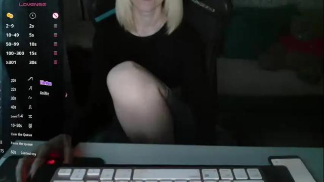 Image 3 of angelcarly32 Stream on Chaturbate on 20 days ago