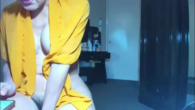 Image 2 of angelchezcka Stream on Chaturbate on 19 days ago