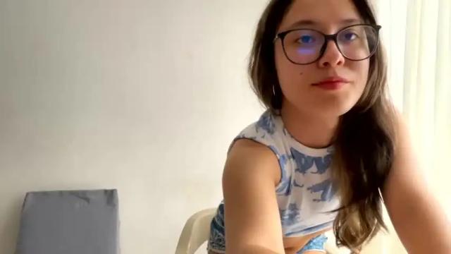 Image 7 of angelcollege18 Stream on Chaturbate on 24 months ago