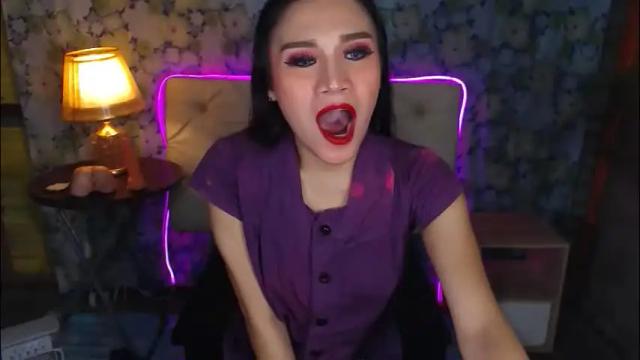 Image 2 of angelcumfallen Stream on Chaturbate on 2 months ago
