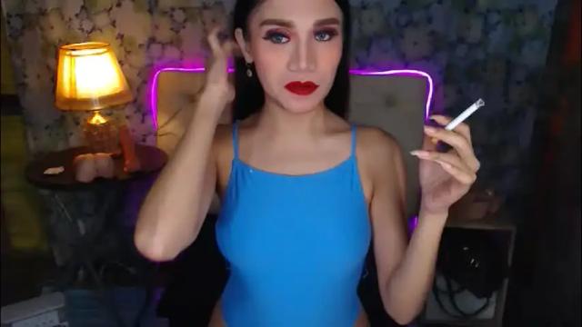 Image 2 of angelcumfallen Stream on Chaturbate on 2 months ago