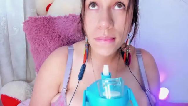 Image 4 of angeldulcex Stream on Chaturbate on 13 months ago