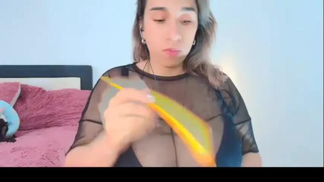 Image 8 of angeldulcex Stream on Chaturbate on 1 month ago