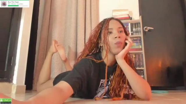Image 4 of angeleyes_______ Stream on Chaturbate on 14 months ago