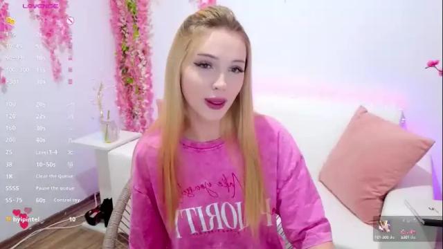 Image 3 of angeli_eyes Stream on Chaturbate on 17 days ago