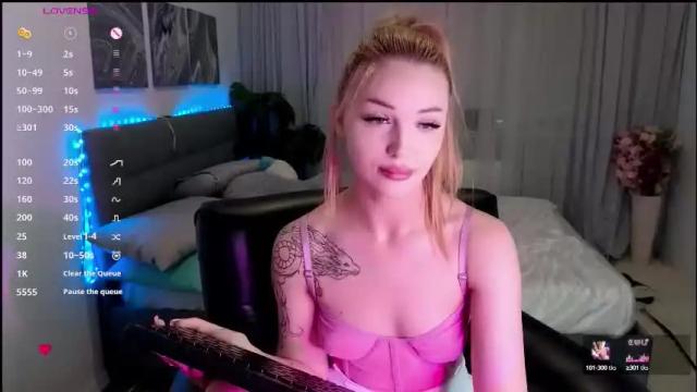 Image 8 of angeli_eyes Stream on Chaturbate on 3 months ago