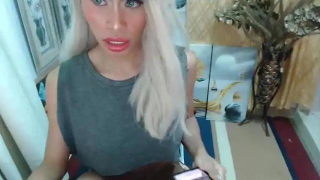 Image 2 of angelic_face_808 Stream on Chaturbate on 12 months ago